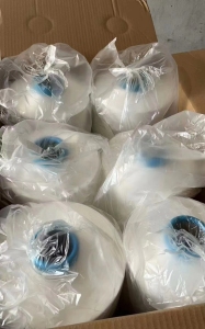 出售本白涤纶网络丝150D,现货还有13吨左右，货在河南商丘