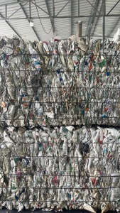 长期出售大小白压块，大小白分开打包