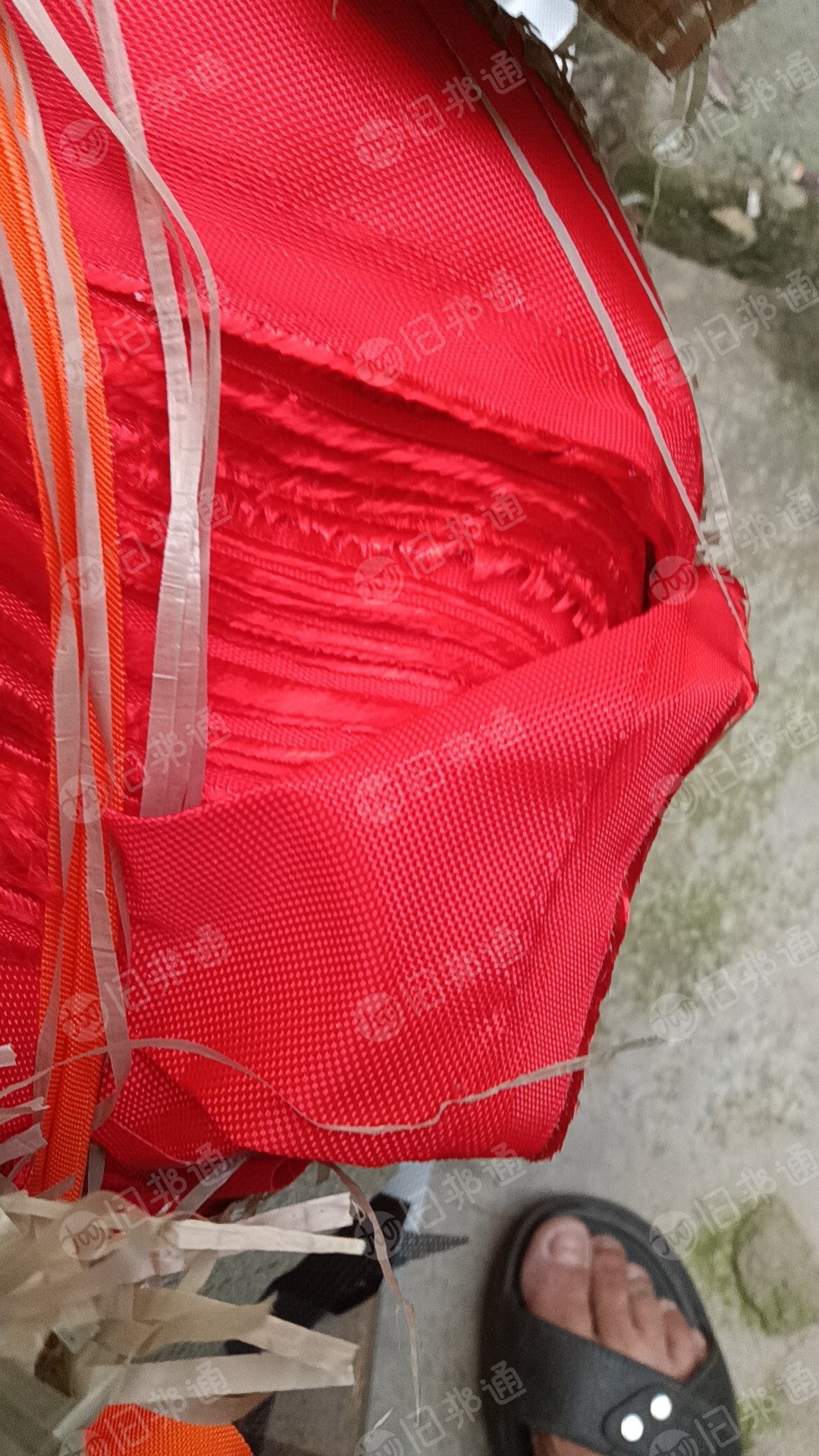 出售尼龙牛津布,现货9吨左右