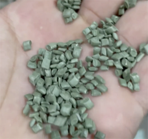 出售PP复合颗粒，PP/PET颗粒，全漂，适合做鞋跟，改性，拉管