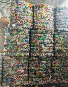 出售PET瓶砖，聚酯瓶砖