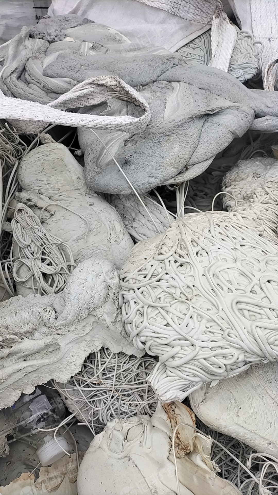 出售ABS破碎料杂料,月供十几吨