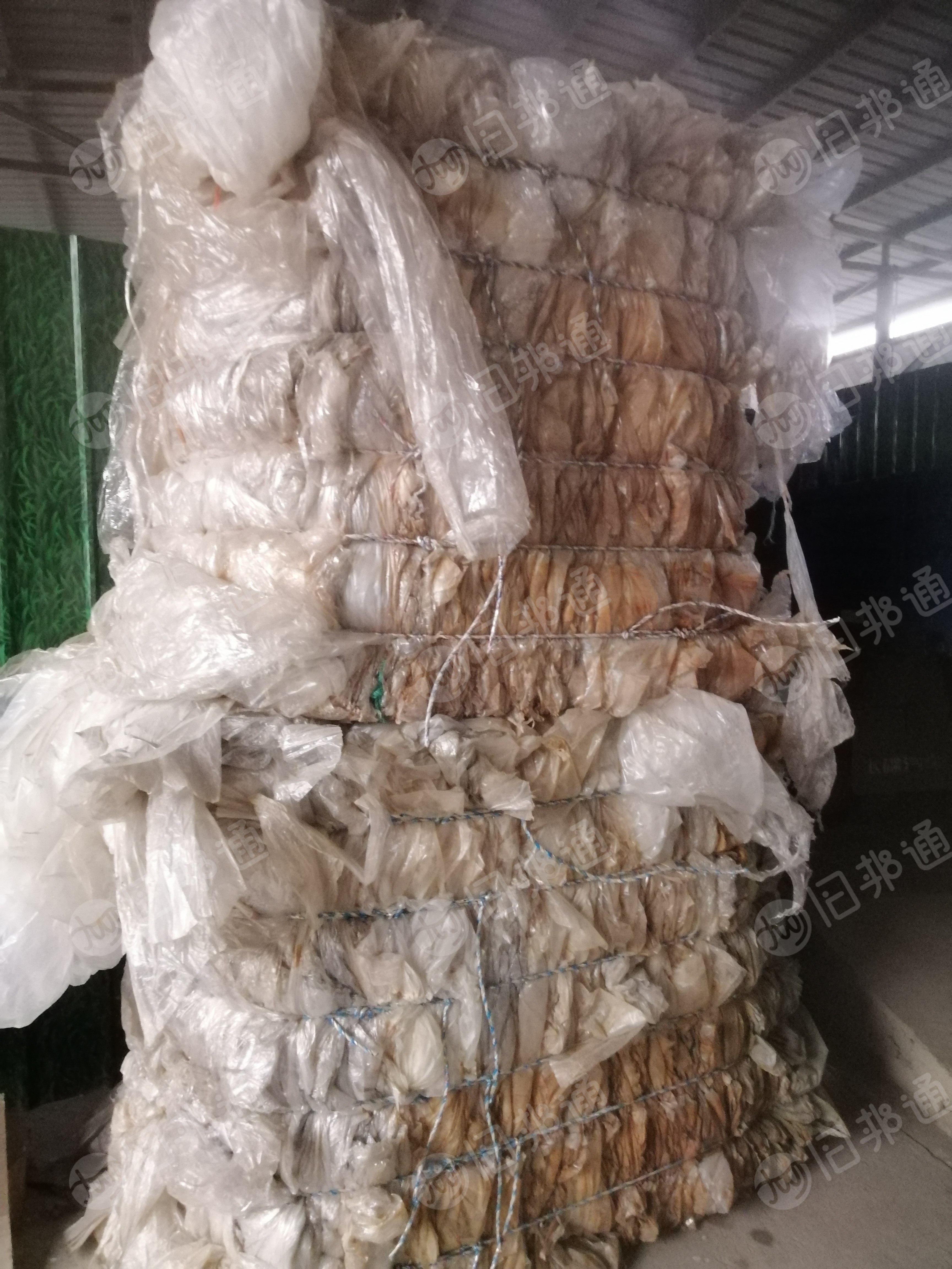 长期出售PE水洗缠绕膜,和平板打在一起,现货7吨