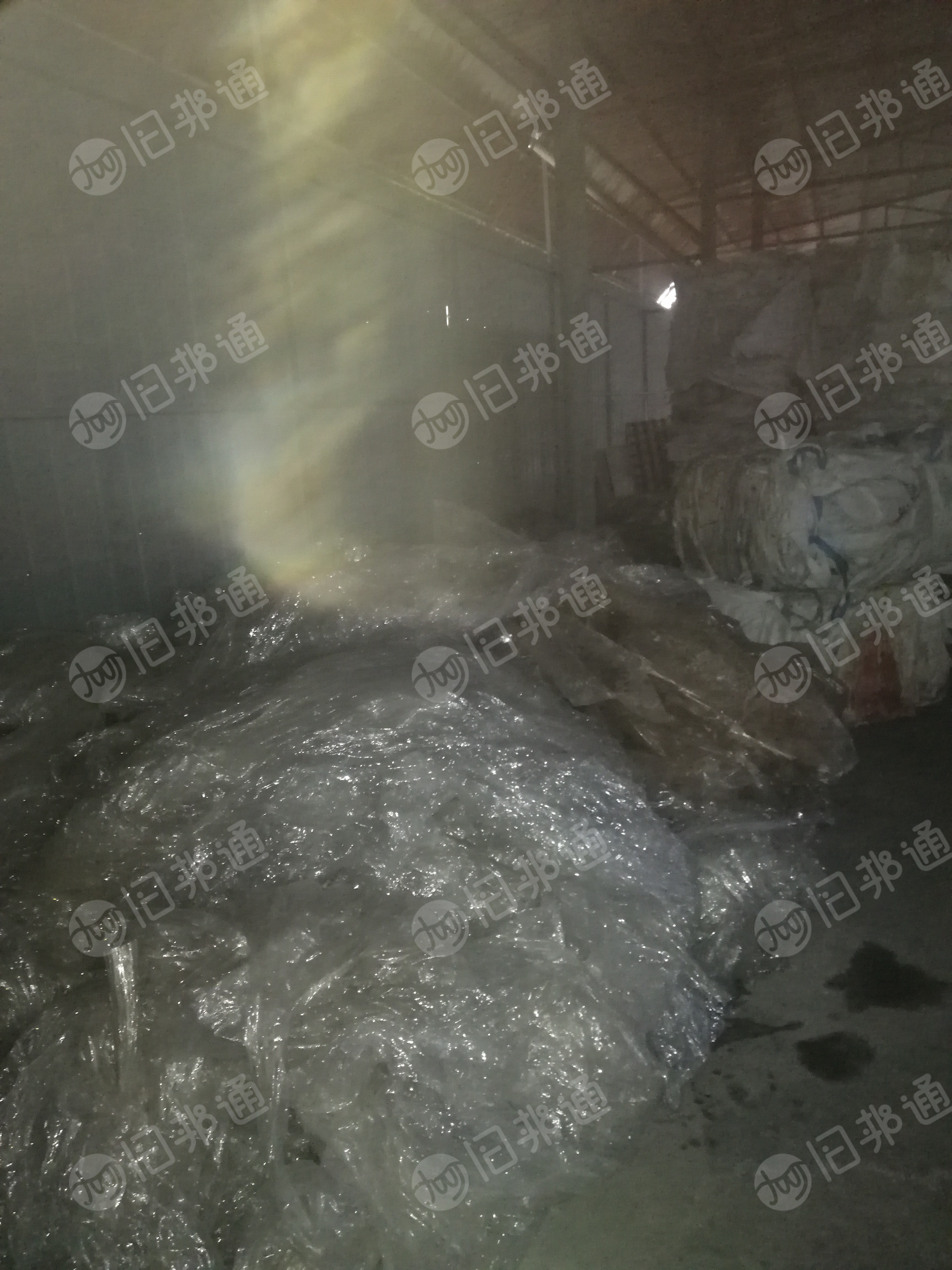 长期出售PE水洗缠绕膜,和平板打在一起,现货7吨
