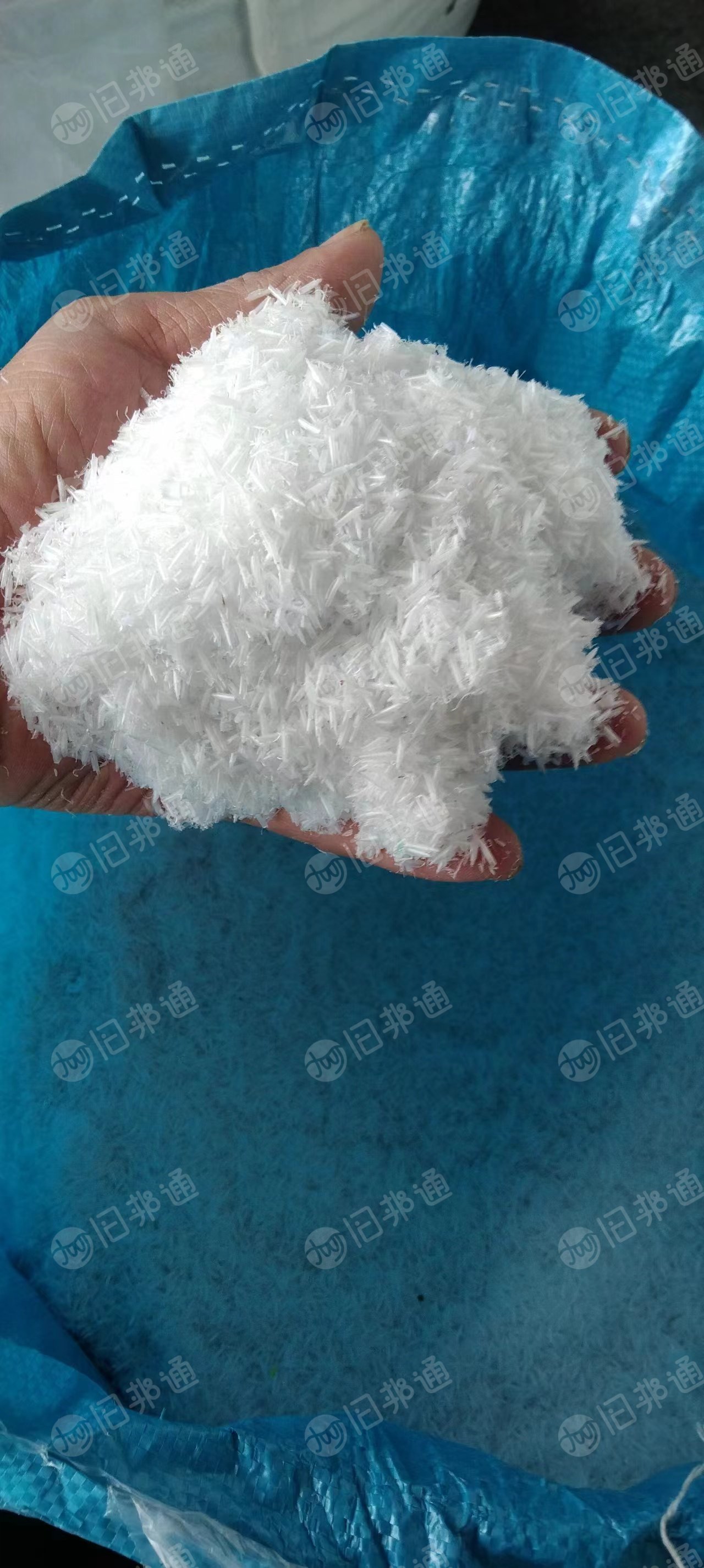 求购PC刮花和PC粉末,颜色不限,造粒用