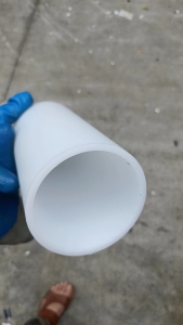 新能源厂家长期出售PE管芯废料，月供8吨左右