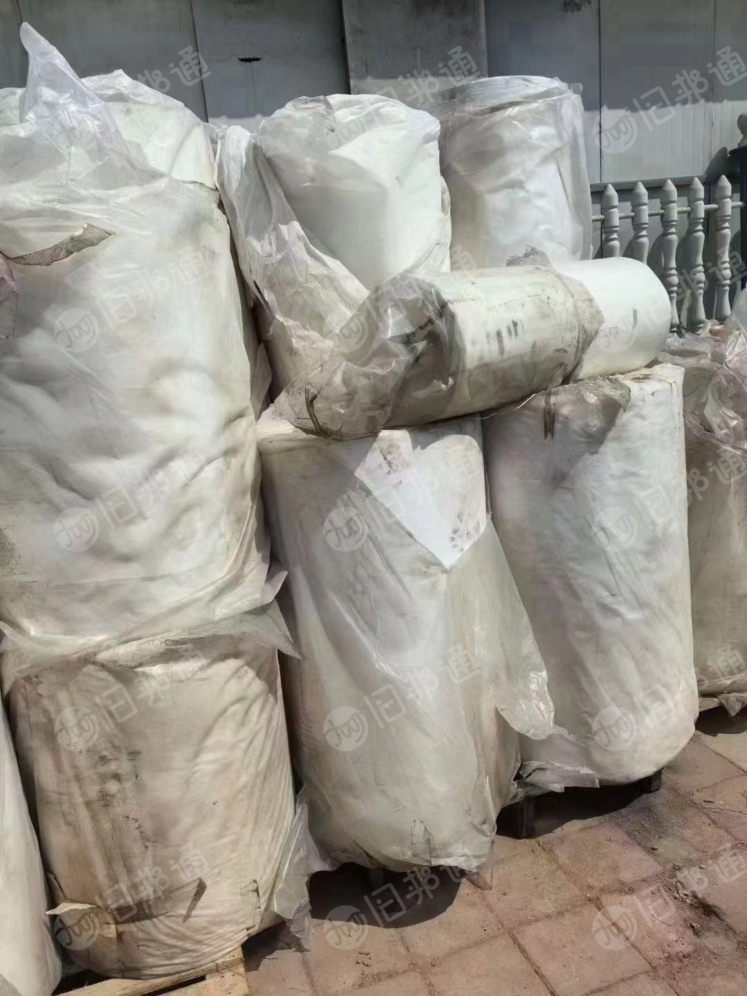 现货出售无纺布卷筒料,有20吨,可以现场看货