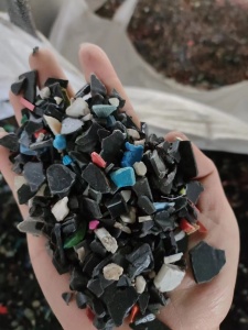 长期出售丙料破碎料， 一个月300吨，1150自提