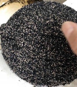 出售PVC冲孔料，月供2000吨