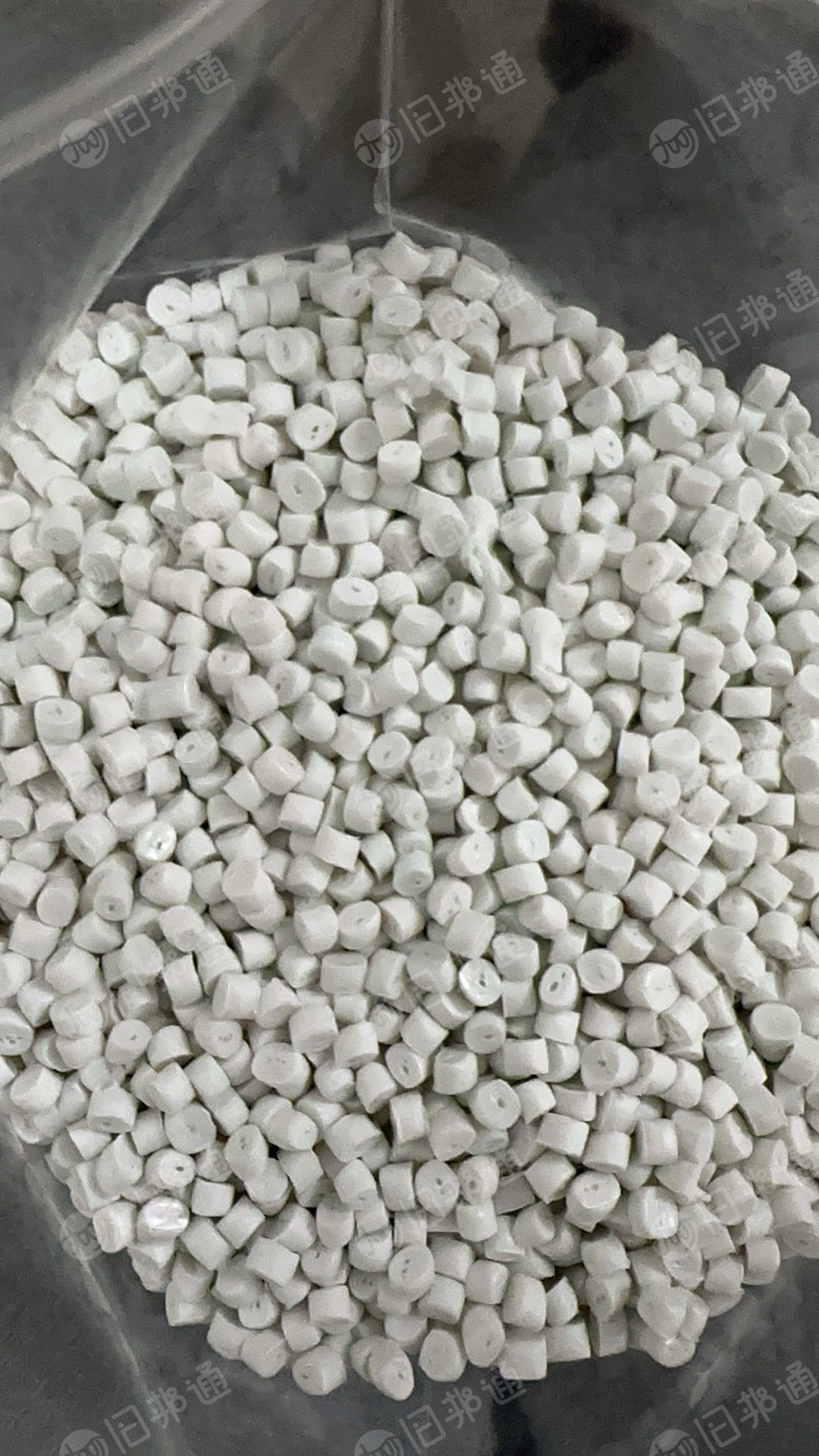 出售原料袋颗粒,过80-100目,长期有货