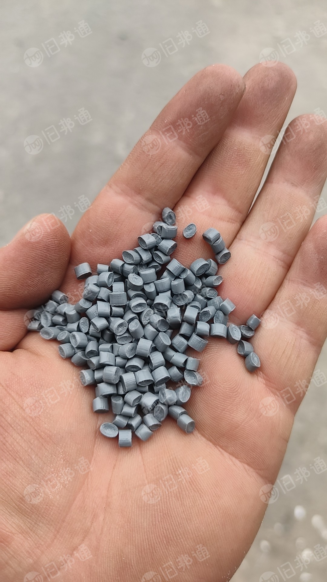 出售各色ppr管道,工程PP颗粒生产