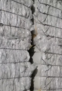 长期出售高压膜废料，干造缠绕膜废料