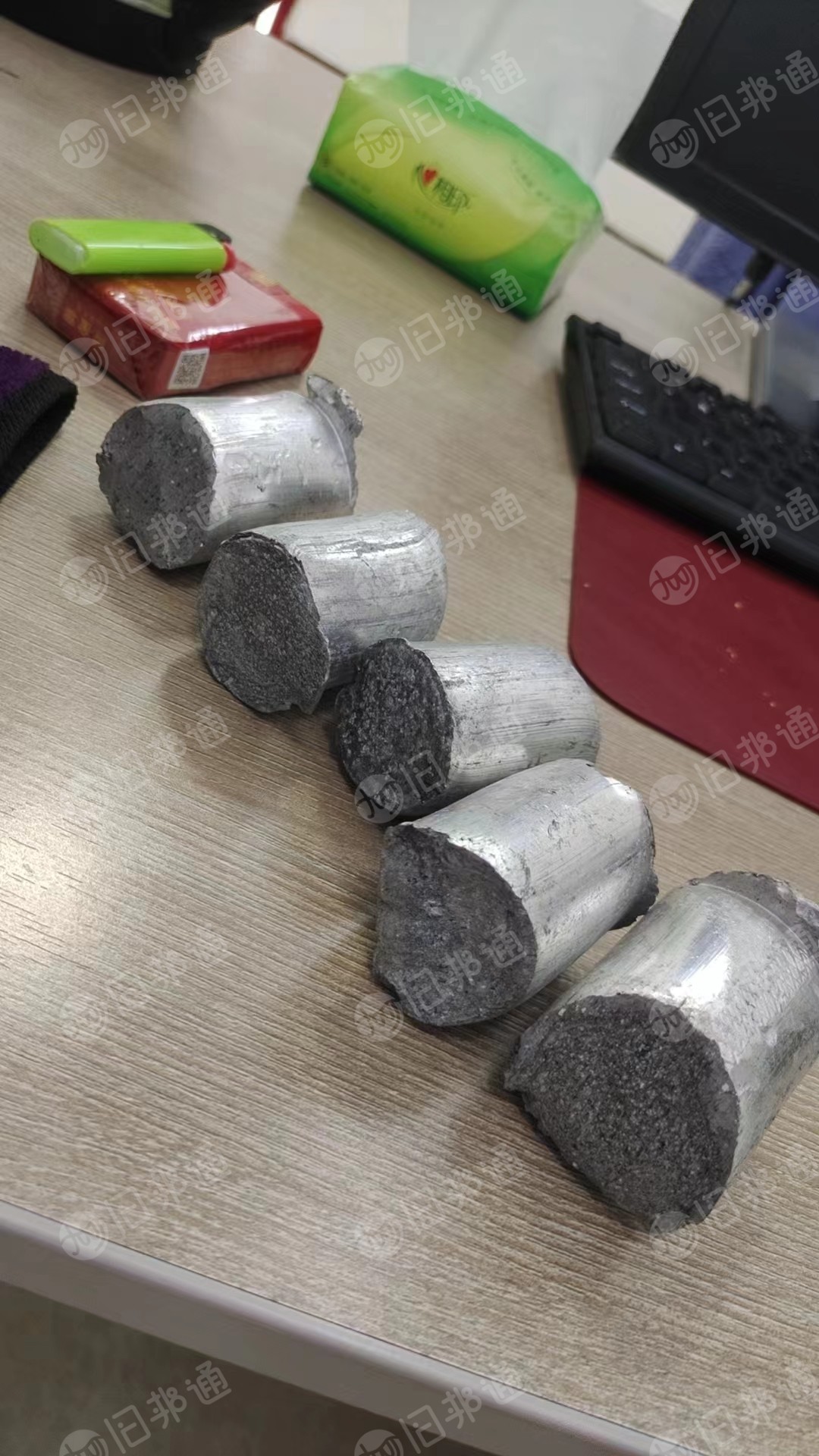 出售95铝挤压棒,其他成分太杂