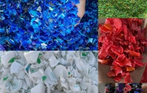 长期出售单色低压瓶盖上机料，有红，蓝，白，绿，红黑，黑，三色，四色的