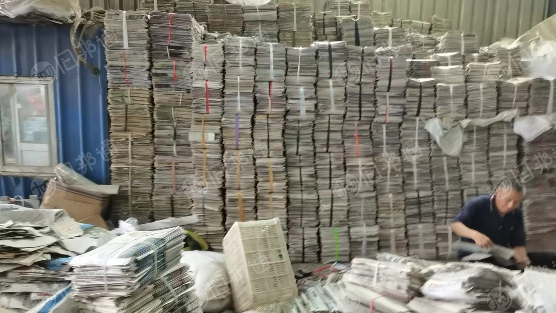 出售二手报纸,小捆打包,也有压包报纸