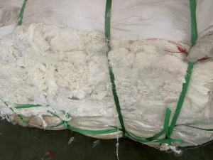 长期大量出售毛纺厂下来的下脚料，粘胶废丝和黏胶吸风花等，每月有几十吨，货在江苏苏州