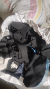 长期出售服装碎布料