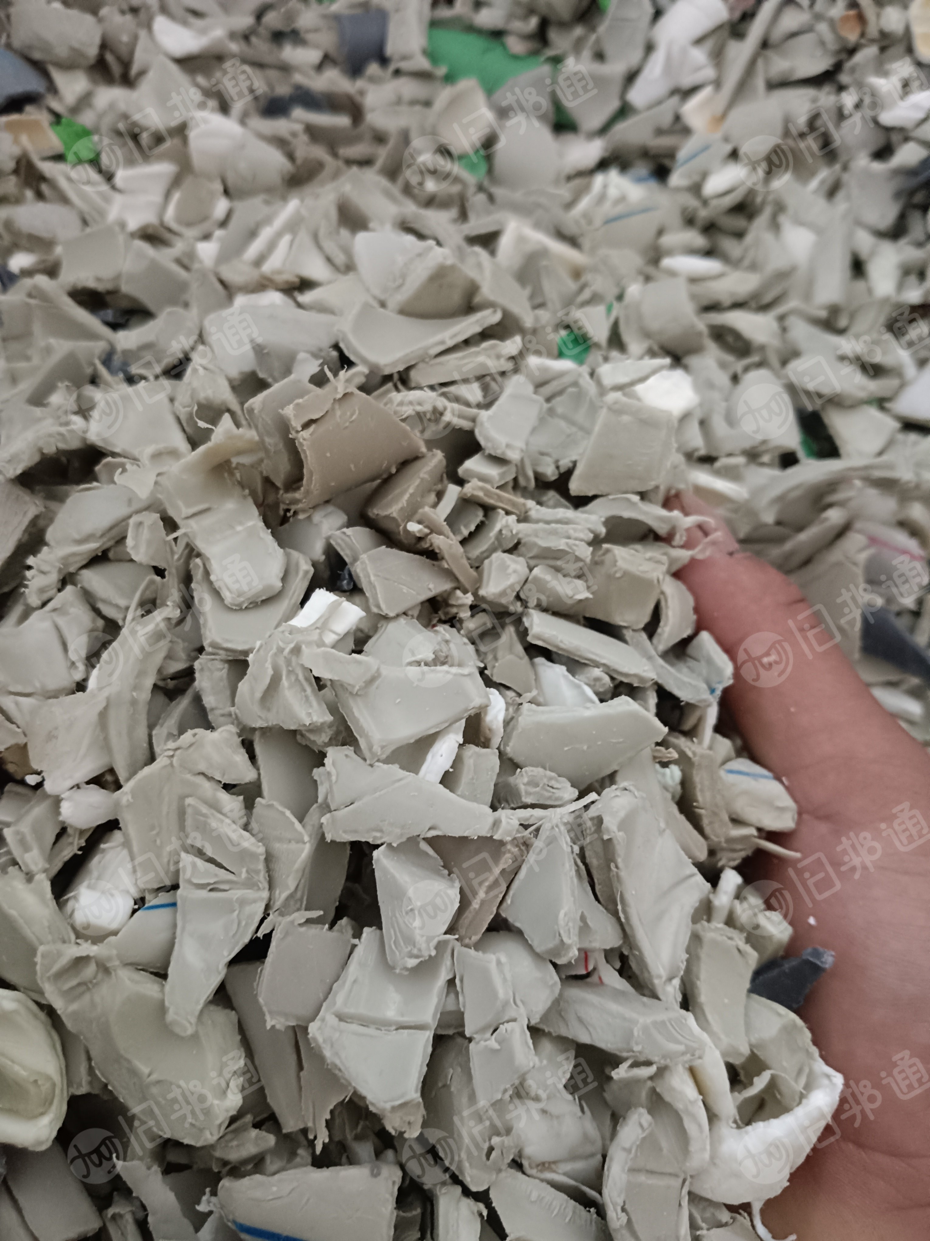 出售PPR管破碎料,水管破碎清洗甩干