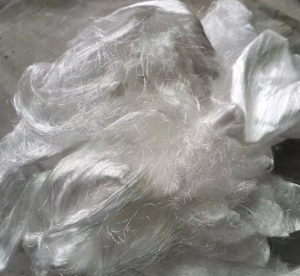 出售织布厂织带PET涤纶废丝，尼龙废纱，锦纶废布。