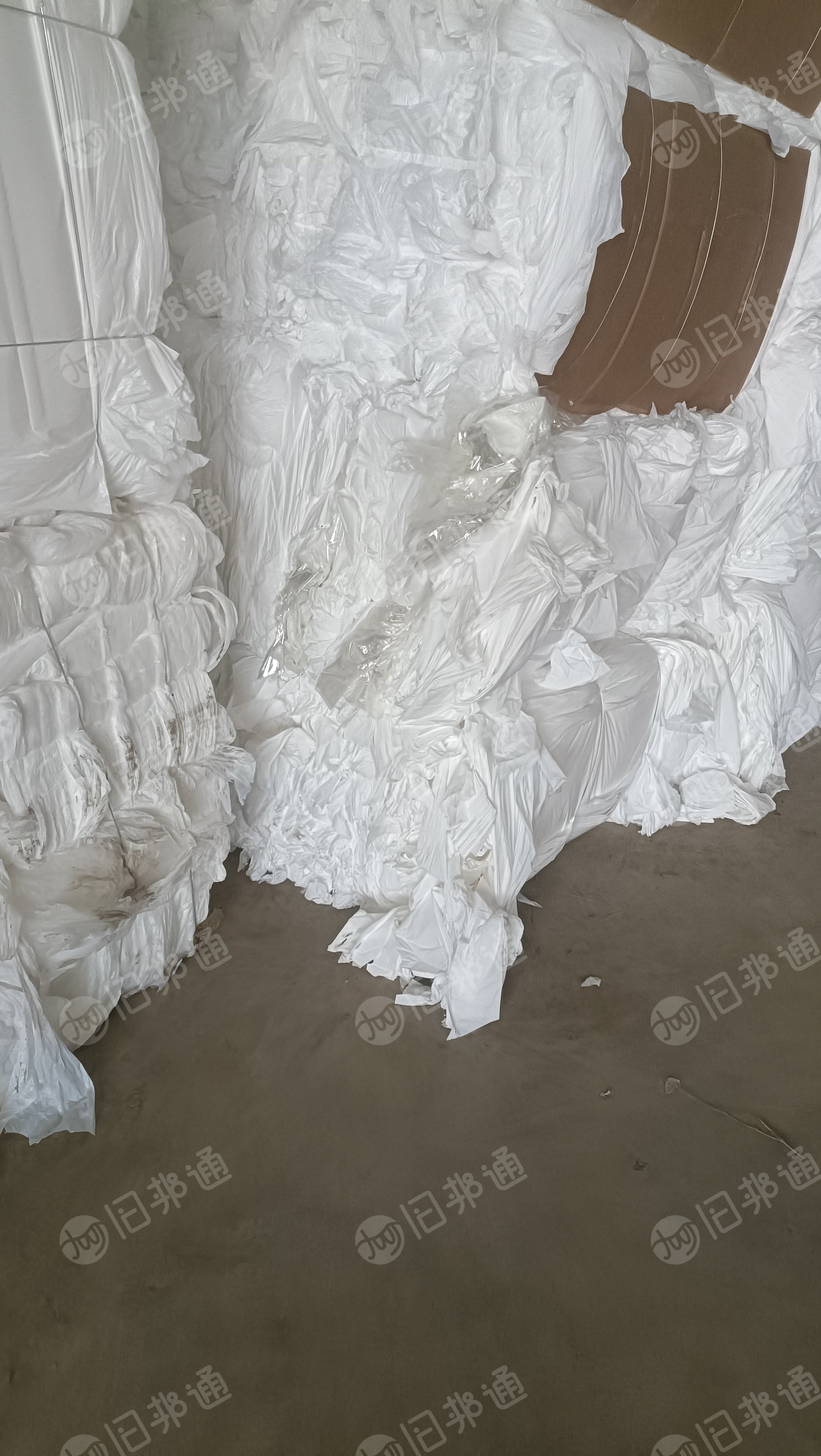 出售PE锂电池隔膜低压,单面图层边角料,油边膜,干膜