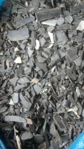 长期出售水果框破碎料，各种颜色都有，月供30吨左右