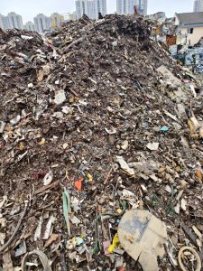 出售龙门剪底料，没过吸盘没挑拣，有色金属多，铜铁铝不锈钢塑料都在里面