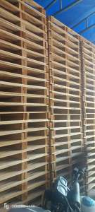 出售实木托盘，可上高位货架，可转托盘的托盘大量现货，120*80的实木托盘