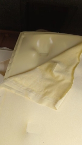 PVC植绒废料长期出售，已经过处理分离，月供50吨 