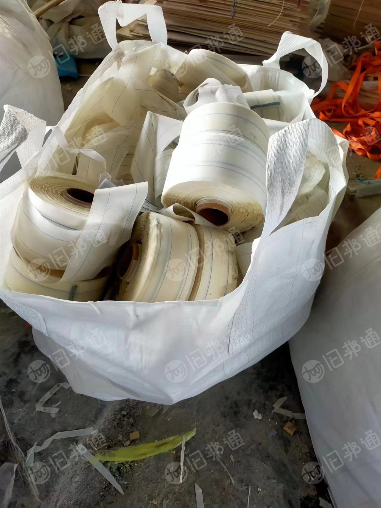 出售尼龙脱模布,散卷都有,月供25吨左右