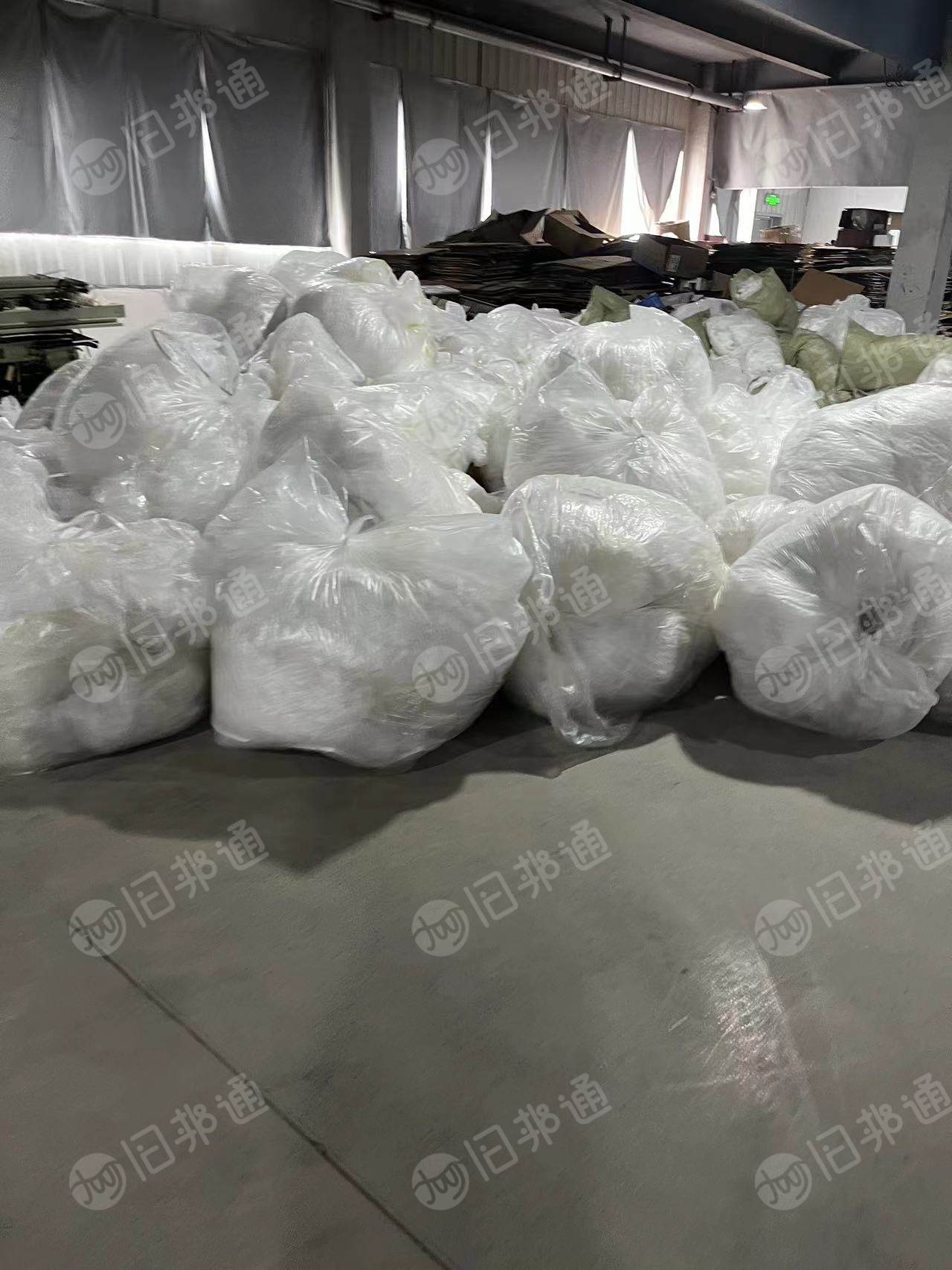 出售pe塑料薄膜,干造PE低压膜,干净无杂质,服装厂下来的