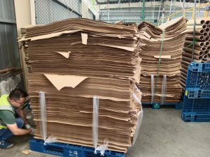 出售高温牛皮纸，每个月一挂车