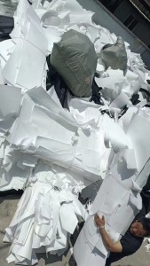 新能源汽车料子下来的mpp废边角料，长期出售