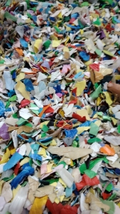 出售花乙串壶粉碎料，全漂