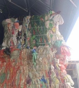 水洗编织袋三级料，现货快够一车，长期出售