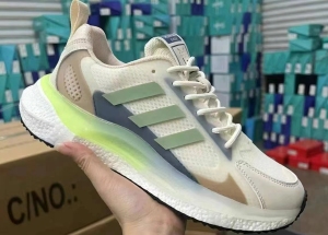 出售各种品牌鞋子尾货，处理尾货