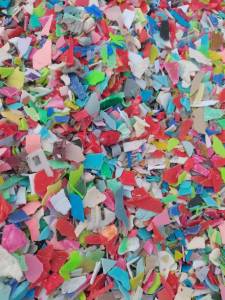 长期出售PP花丙破碎料，6：4漂沉一起，无黑块，月供40吨。