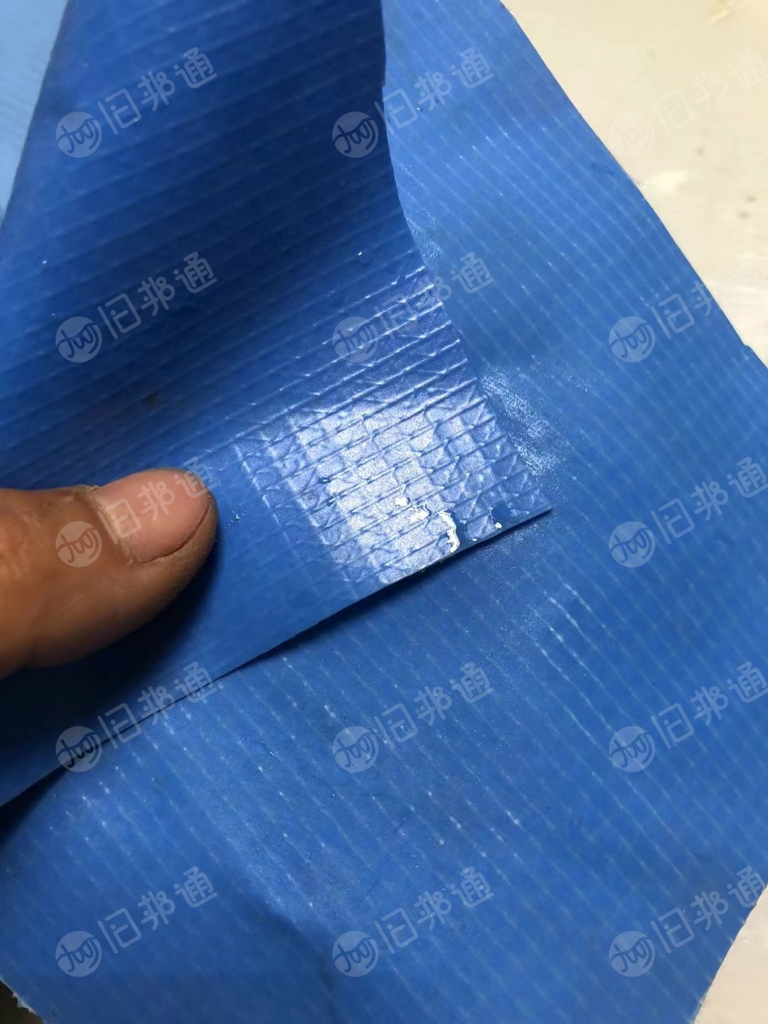 大量收购各种软质pvc冷压夹网,充气玩具料,泳池蓝白料,冰垫面料