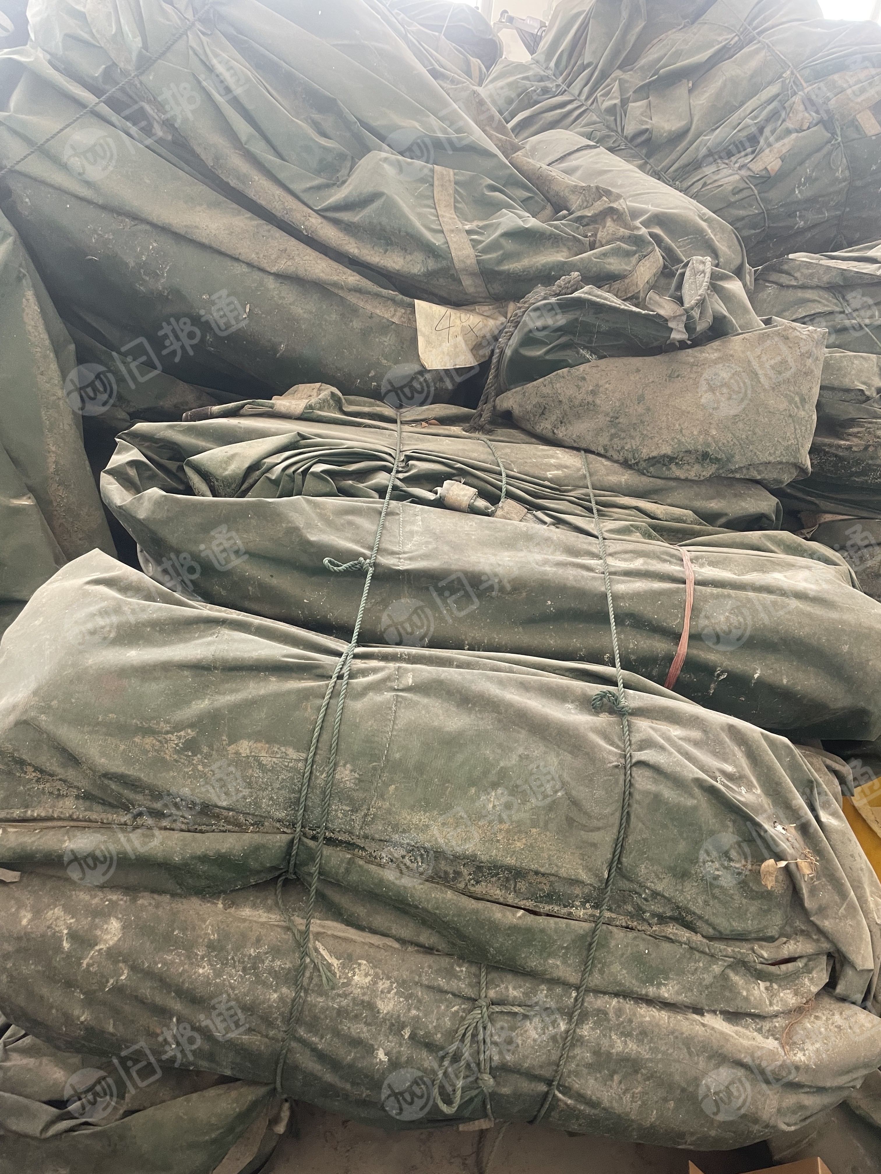 出售软质PVC防水布废料,清洗晾干,现货40吨