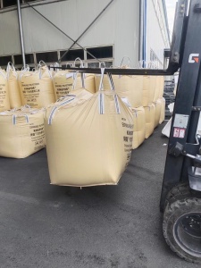 出售二手吨包，之前装过泡沫原料，规格：90*120，95*130，现货2万多条