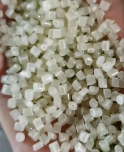 长期出售透明丙颗粒，餐盒颗粒