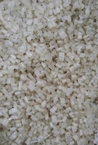 常年出售透明丙颗粒