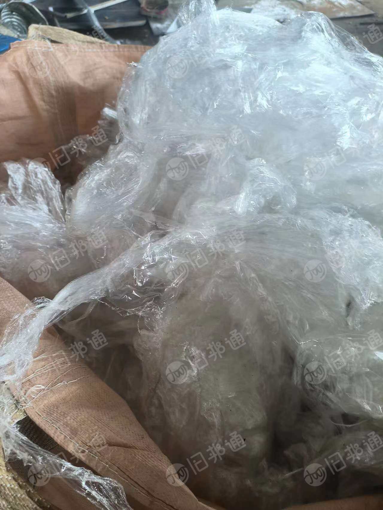 长期出售PE水洗缠绕膜,现货7吨多。干造和水洗的都有