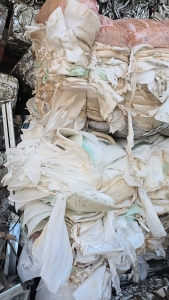 社会料珍珠棉长期出售，已压包，月供1吨多 