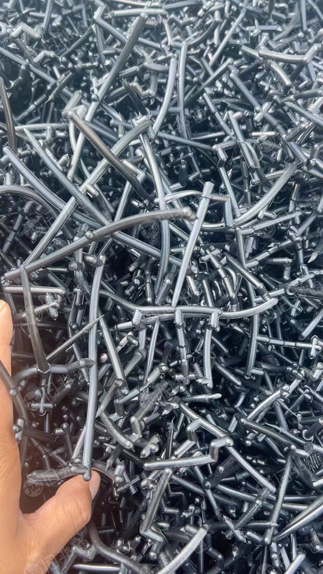 不限量求购PVC 水口料,高低压都收