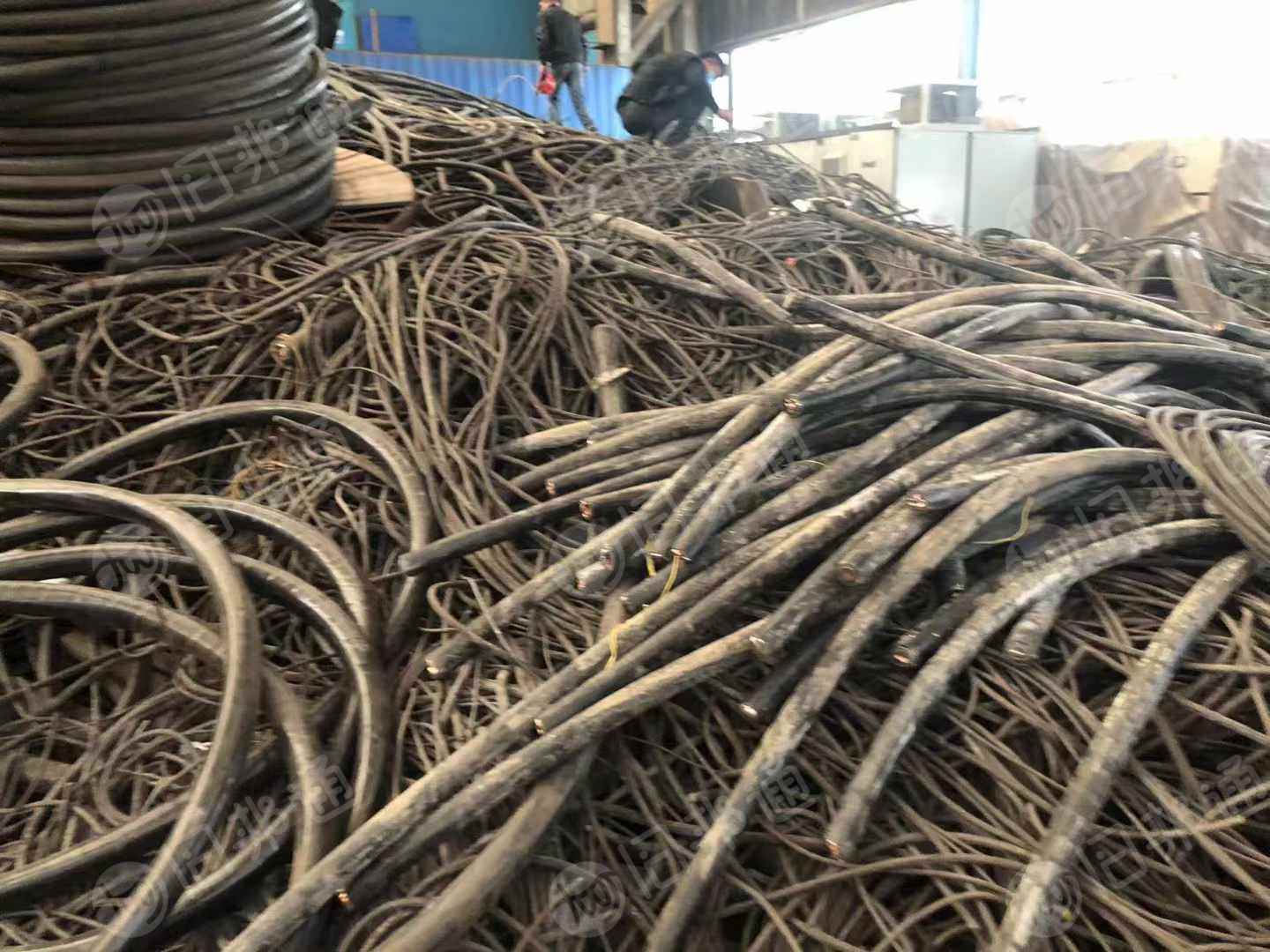长期回收废旧电缆下脚料,毛料