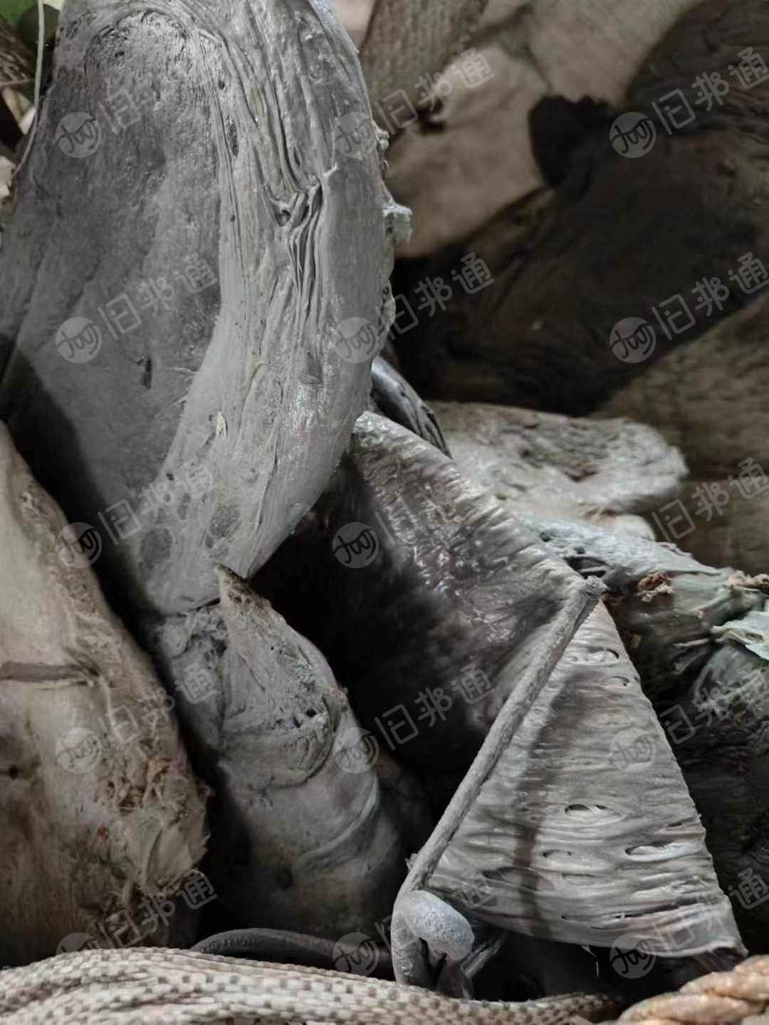 干粉高压机头料,比重轻可拨管增加拉伸,也可注塑用,现货几十吨,出售