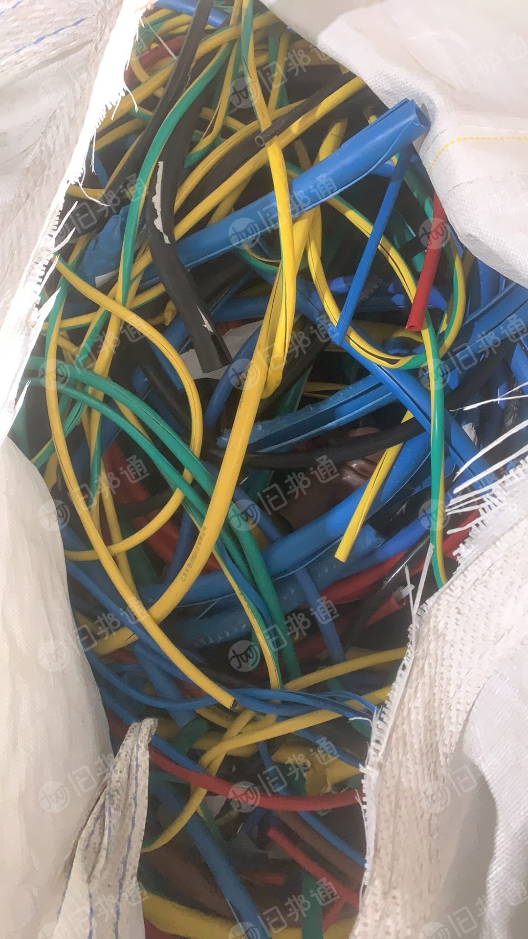 出售软质PVC机头料,PVC线皮料,现货一两车