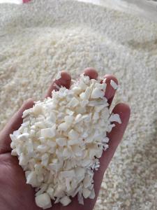 出售一级ABS本色破碎料，二级黄色破碎料