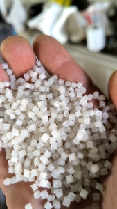 出售pe高压颗粒，LDPE颗粒，60目