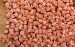 出售红蓝丙颗粒，透明丙颗粒